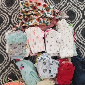 Baby girl 6-9m clothing